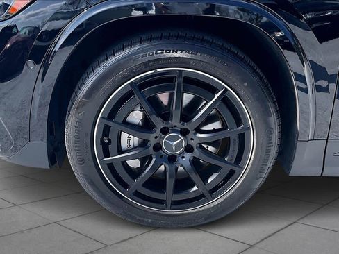 Used 2025 Mercedes-Benz GLA 35 AMG 4MATIC image 11