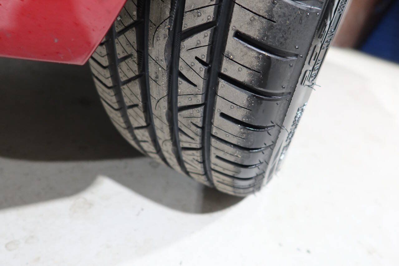 Used 2022 MAZDA MX-5 Miata RF Grand Touring RWD image 34