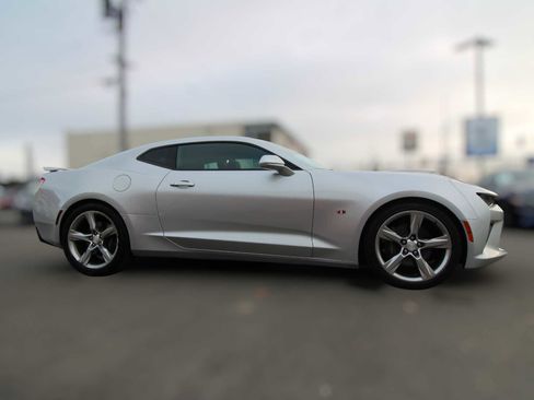 Used 2016 Chevrolet Camaro SS image 21