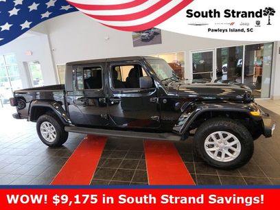 New 2023 Jeep Gladiator Sport