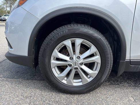 Used 2016 Nissan Rogue SV AWD/4WD image 4