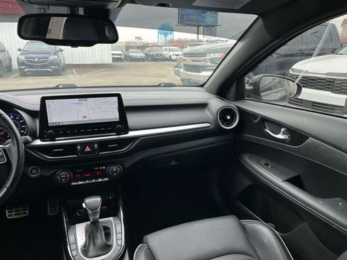 Certified 2024 Kia Forte GT-Line w/ GT-Line Premium Package image 39