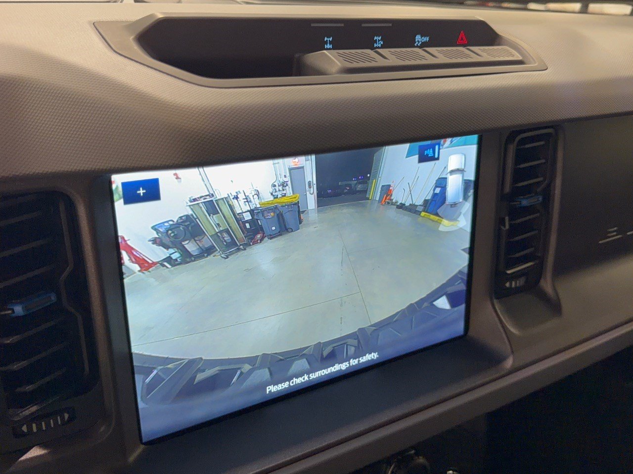 Used 2024 Ford Bronco Black Diamond AWD/4WD image 24