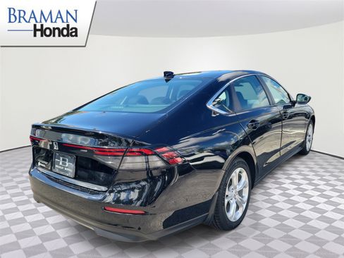 Certified 2024 Honda Accord LX image 3