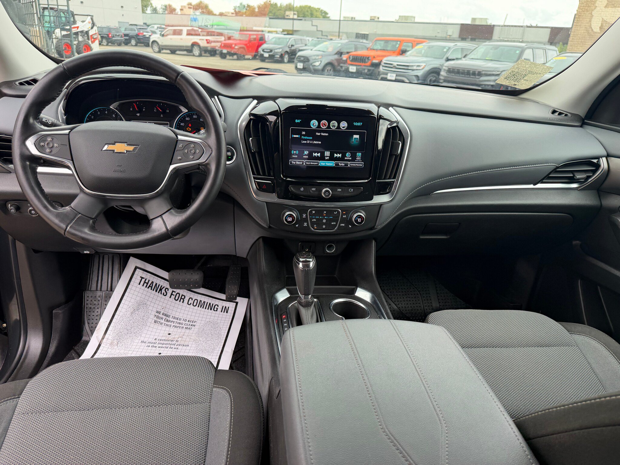 Used 2019 Chevrolet Traverse LT w/ LPO, Floor Liner Package AWD/4WD image 9