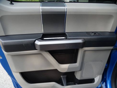 Used 2020 Ford F150 4x4 SuperCrew XLT w/ XTR Package image 33