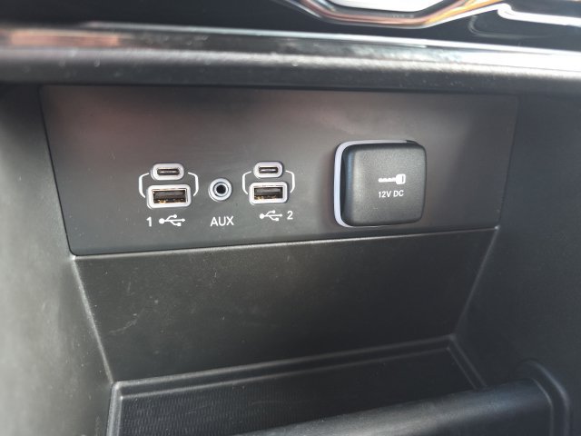 Used 2026 Jeep Grand Cherokee Limited AWD/4WD image 18