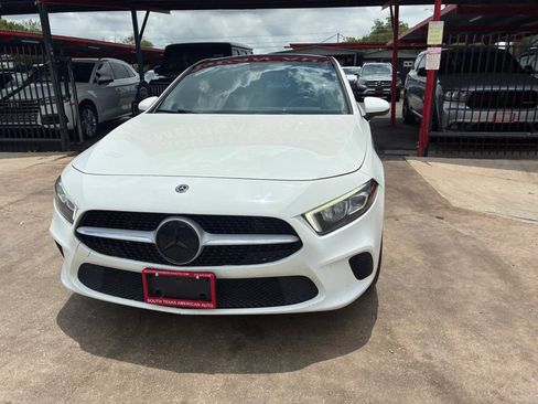 Used 2019 Mercedes-Benz A 220 image 3