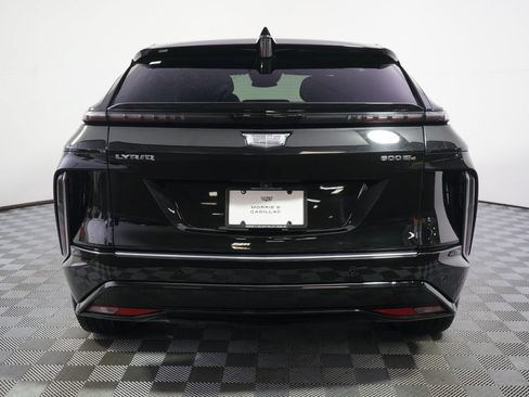 Certified 2024 Cadillac Lyriq Luxury w/ LPO, Floor Liner Package AWD/4WD image 5