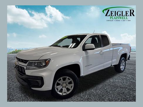 Used 2022 Chevrolet Colorado LT w/ Fleet Safety Package RWD image 1