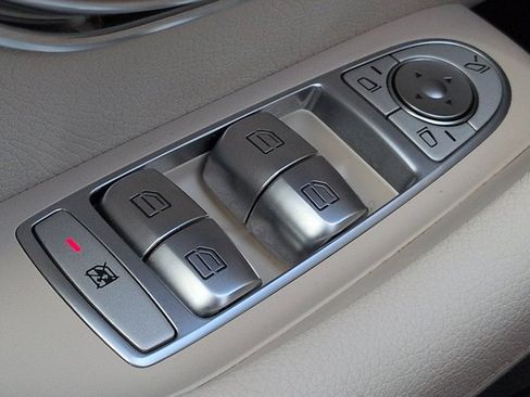 Certified 2023 Mercedes-Benz E 350 Sedan image 24