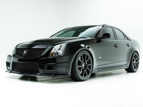 Used 2010 Cadillac CTS V w/ Wood Trim Package RWD image 8