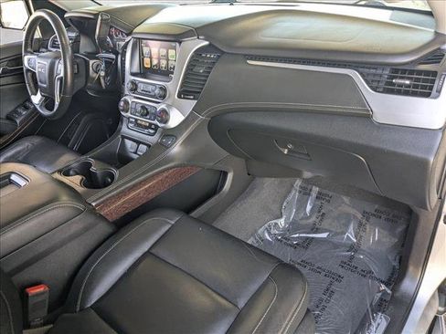 Used 2020 GMC Yukon XL SLT w/ HD Trailering Package RWD image 23