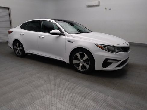 Used 2019 Kia Optima S w/ S Panoramic Sunroof Package image 13