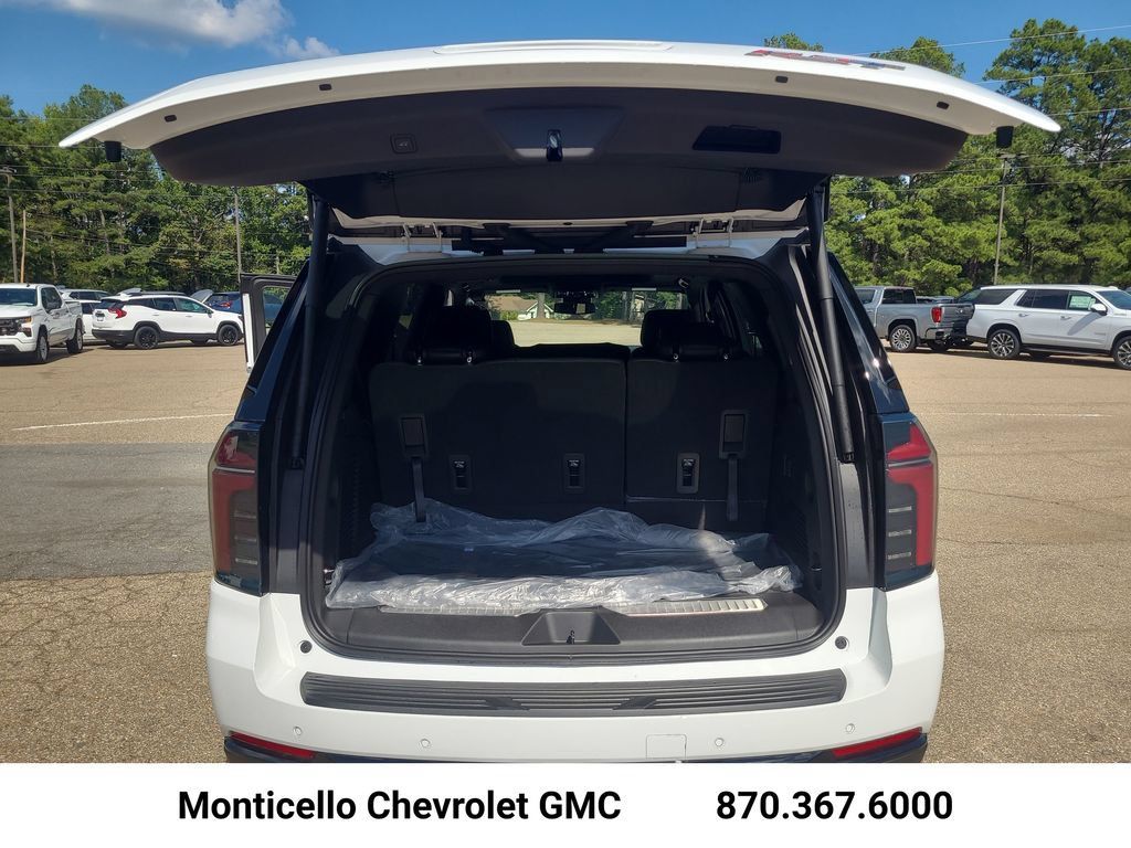 New 2026 Chevrolet Tahoe RST w/ Sun And Tow Package AWD/4WD image 29