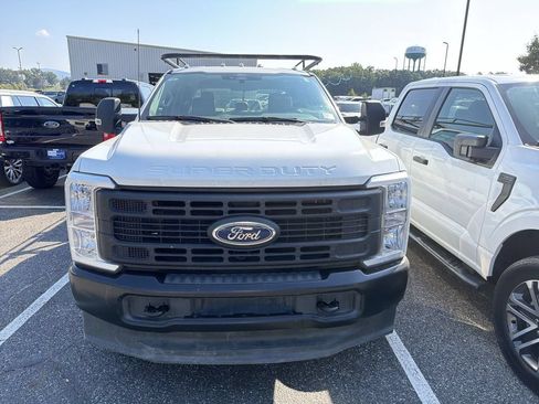 Used 2024 Ford F350 XL AWD/4WD image 15
