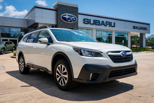 Used 2021 Subaru Outback Premium AWD/4WD image 1