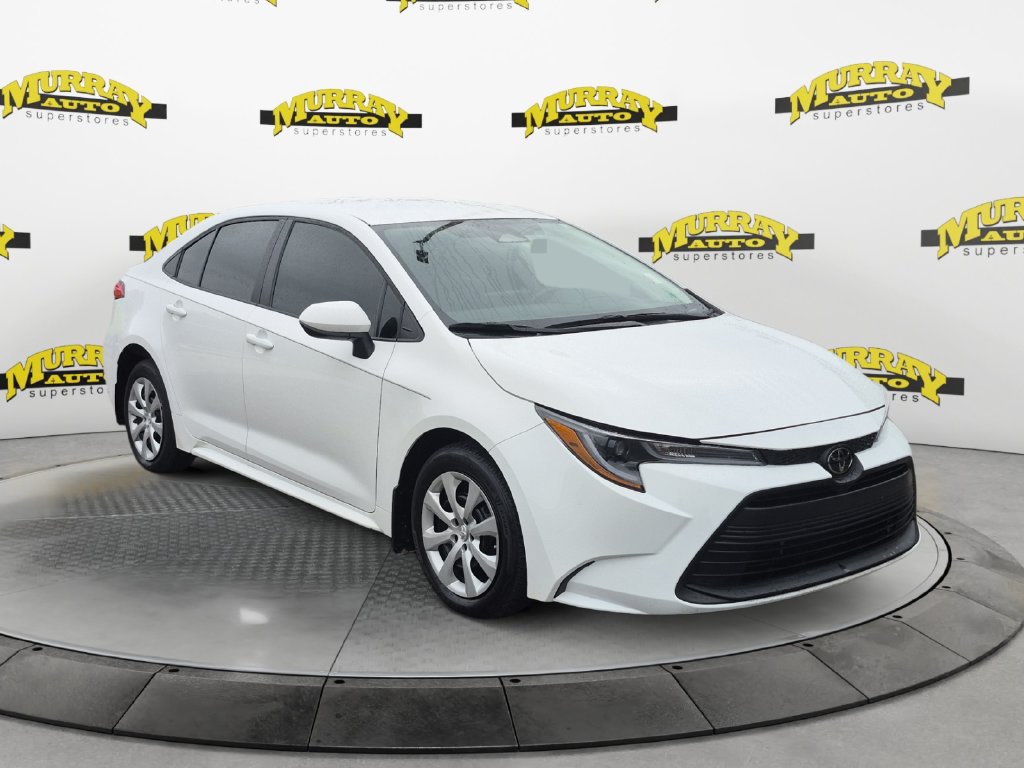Used 2025 Toyota Corolla LE FWD image 7