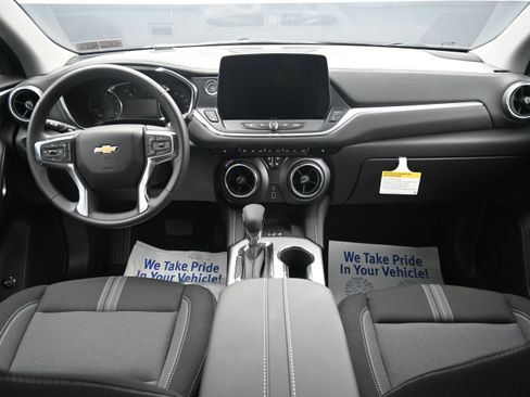 New 2026 Chevrolet Blazer LT w/ Convenience Package AWD/4WD image 24