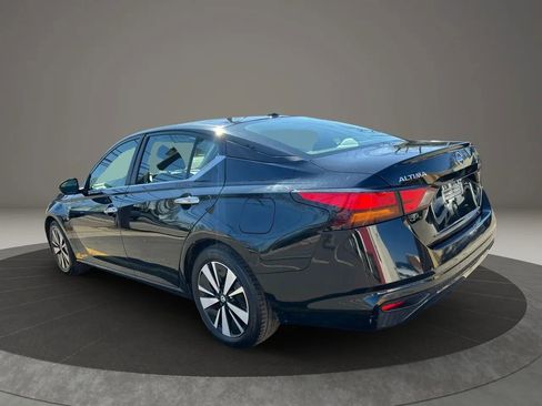 Used 2021 Nissan Altima 2.5 SV FWD image 8