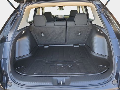 Used 2023 Honda HR-V LX image 14