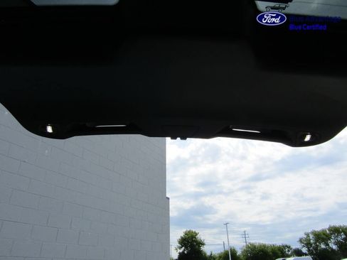 Certified 2025 Ford Bronco Sport Outer Banks w/ Outer Banks Tech Package+ AWD/4WD image 31