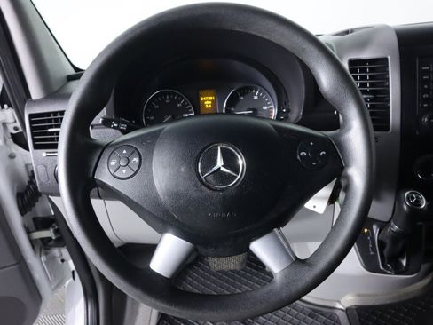 Used 2018 Mercedes-Benz Sprinter 3500 image 12