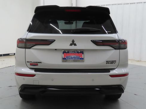New 2026 Mitsubishi Outlander SEL AWD/4WD image 4