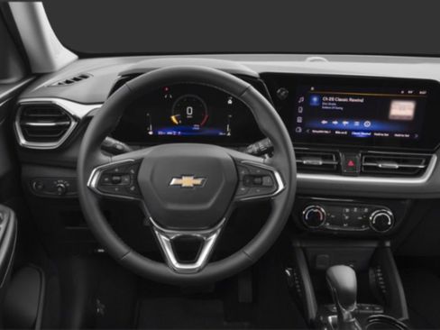 New 2026 Chevrolet TrailBlazer LS image 4