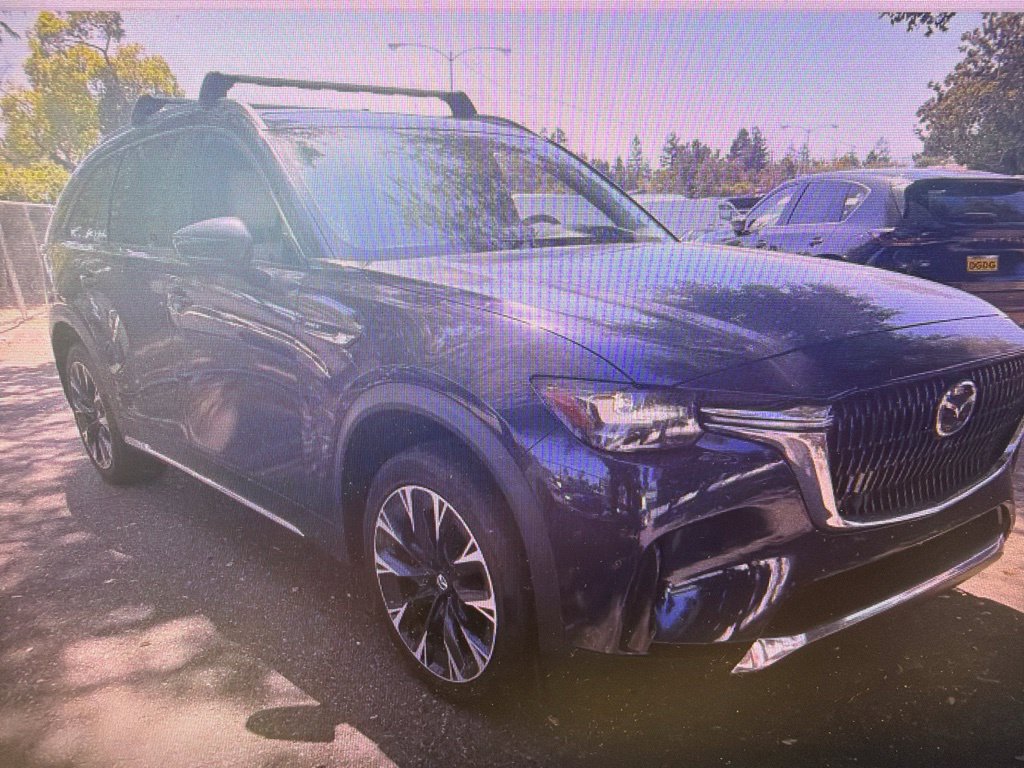 Used 2025 MAZDA CX-90 Plug-In Hybrid w/ Premium Plus AWD/4WD image 2