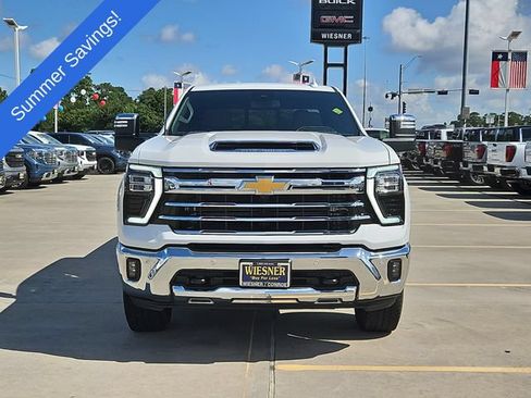 Used 2024 Chevrolet Silverado 2500 LTZ w/ LTZ Texas Edition AWD/4WD image 2