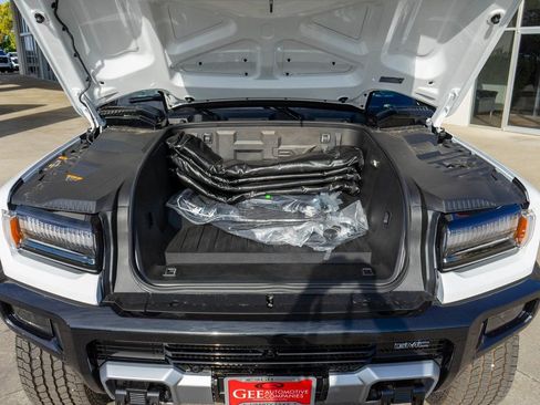 New 2026 GMC Hummer EV SUV image 30