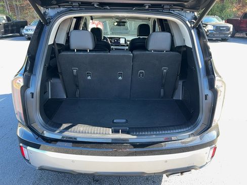 Used 2023 Kia Telluride EX w/ EX Captain's Chair Package image 30