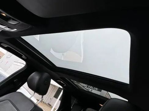 Used 2018 Mercedes-Benz GLE 43 AMG 4MATIC image 25