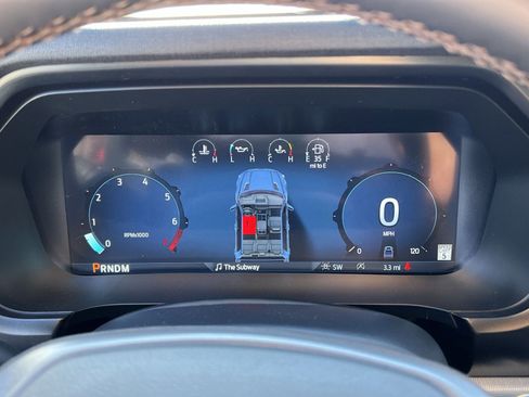 New 2025 Ford F150 Lariat w/ Equipment Group 502A High image 17