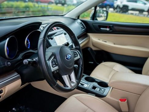 Used 2016 Subaru Legacy 2.5i Limited image 30