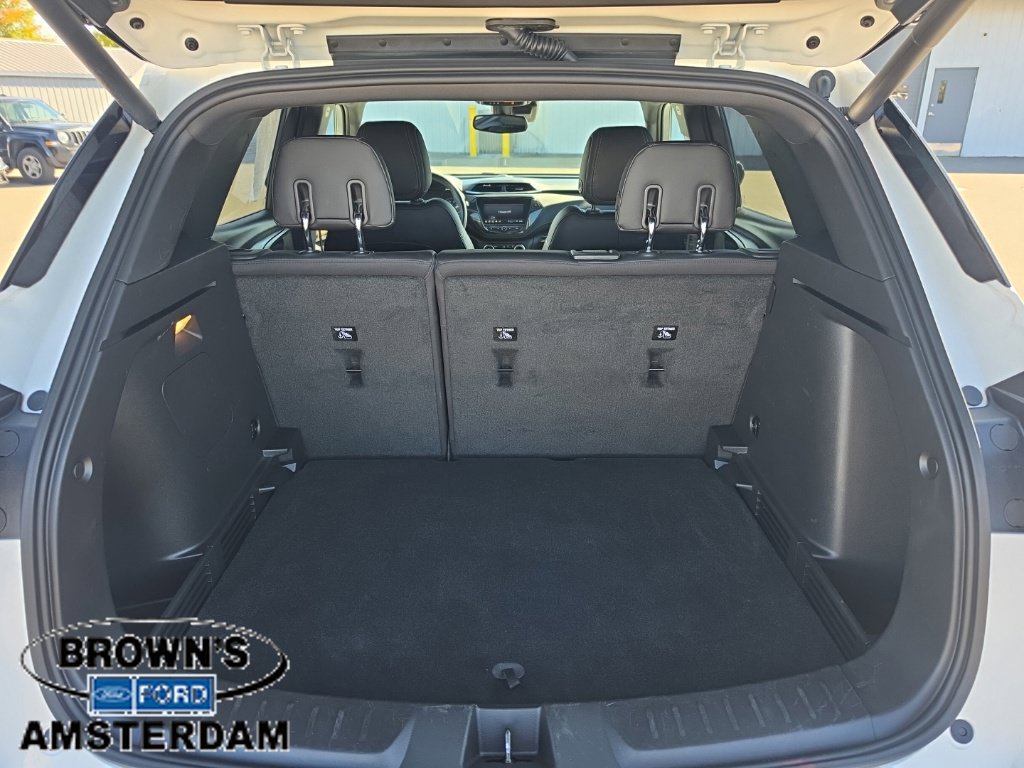 Used 2023 Chevrolet TrailBlazer ACTIV w/ Sun and Liftgate Package AWD/4WD image 12