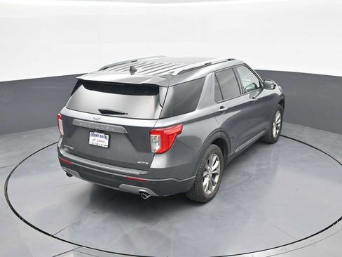 Used 2021 Ford Explorer Limited w/ Equipment Group 301A AWD/4WD image 40