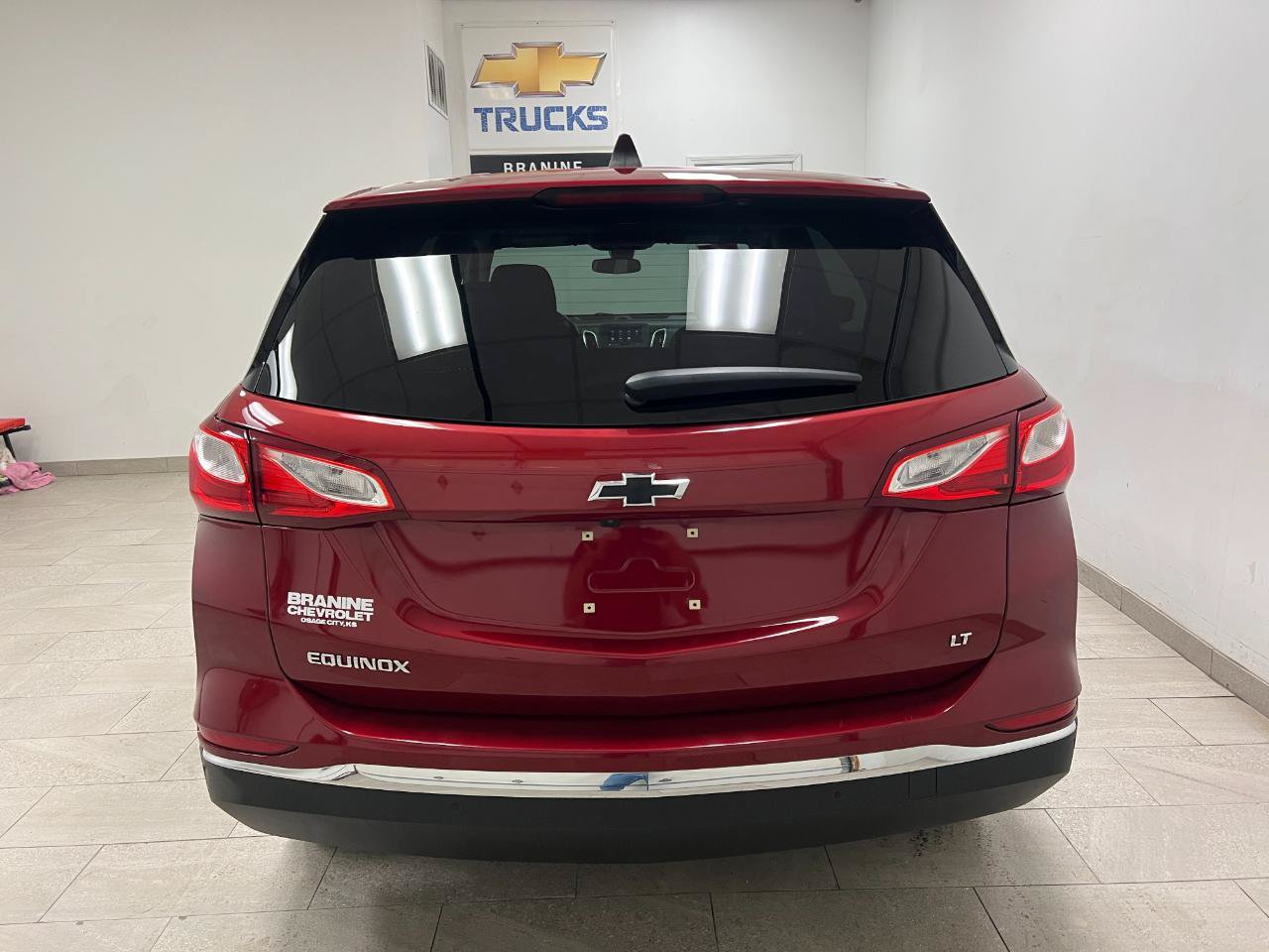 Used 2021 Chevrolet Equinox LT FWD image 19