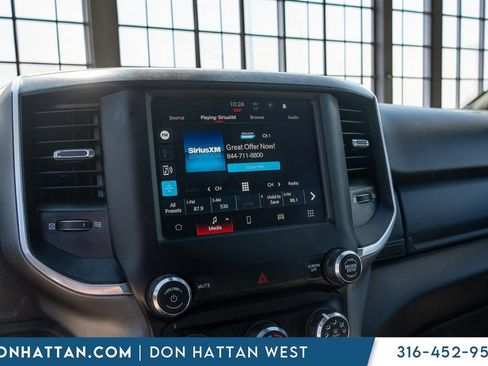 Used 2024 RAM 2500 Big Horn AWD/4WD image 8