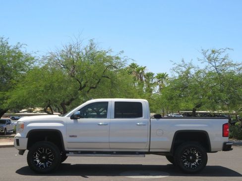 Used 2014 GMC Sierra 1500 SLE AWD/4WD image 2