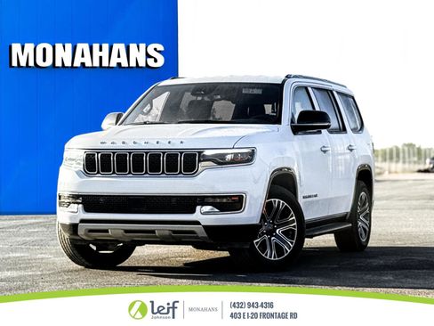 Used 2024 Jeep Wagoneer Series II w/ Flexible Seating Group image 1