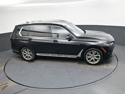 Used 2025 BMW X7 xDrive40i image 23