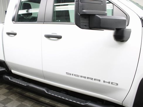 Used 2024 GMC Sierra 2500 Pro image 25