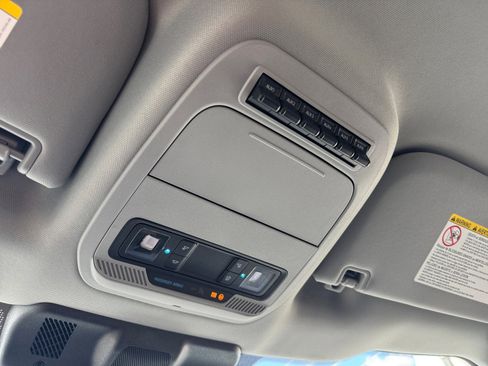 New 2026 Ford F250 XLT AWD/4WD image 19