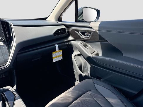 New 2026 Subaru Crosstrek 2.5i Limited w/ Crosstrek Mirror Package AWD/4WD image 29