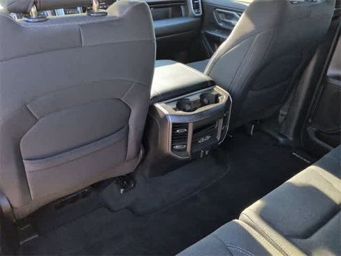 Used 2019 RAM 1500 Big Horn image 18