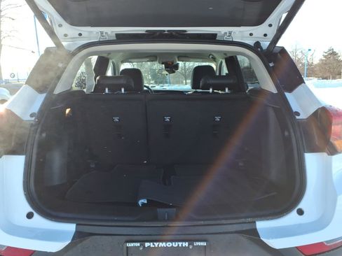 Certified 2025 Buick Encore GX Preferred image 10