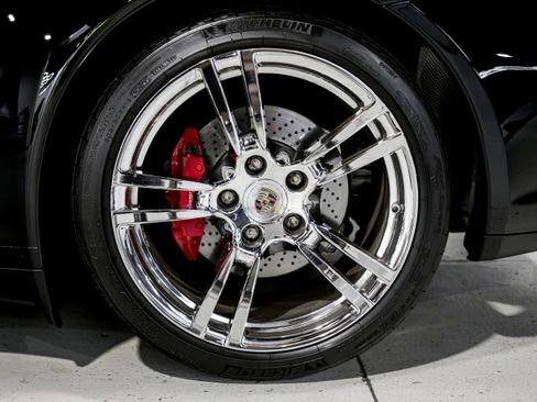 Used 2011 Porsche 911 Carrera 4S image 48