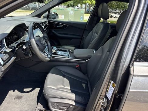 Used 2025 Audi Q7 3.0T Premium Plus AWD/4WD image 15